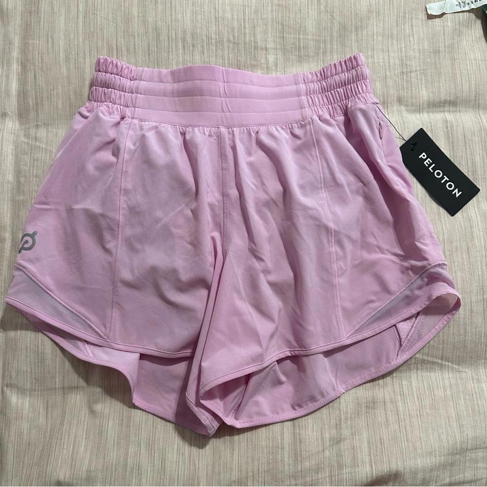 Lululemon Athletica Hotty Hot High-Rise Lined Short 4"
